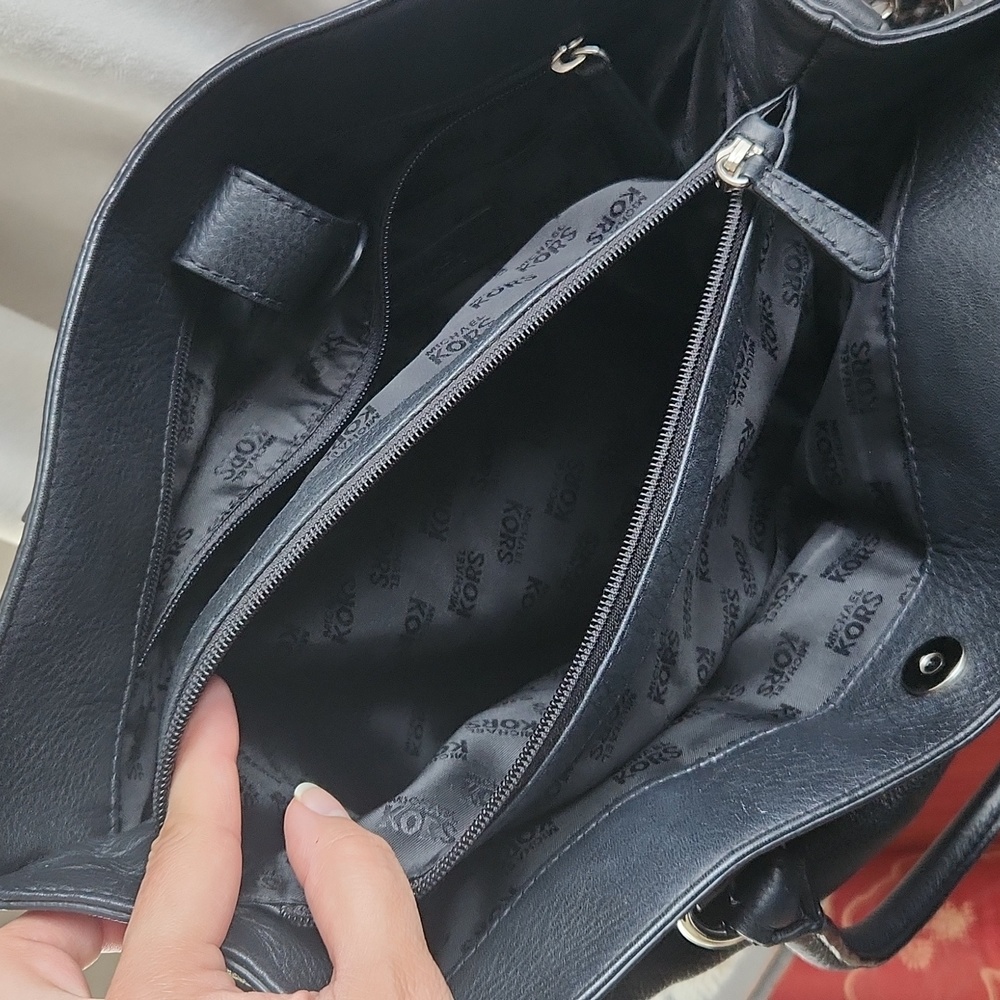 Michael Kors Satchel Shoulder Bag w/Silver Accents - Picture 8 of 11